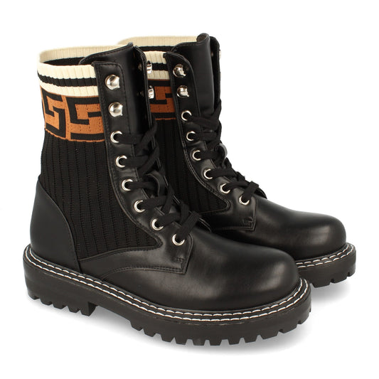 Bota militar estilo Rockoko  puntera red